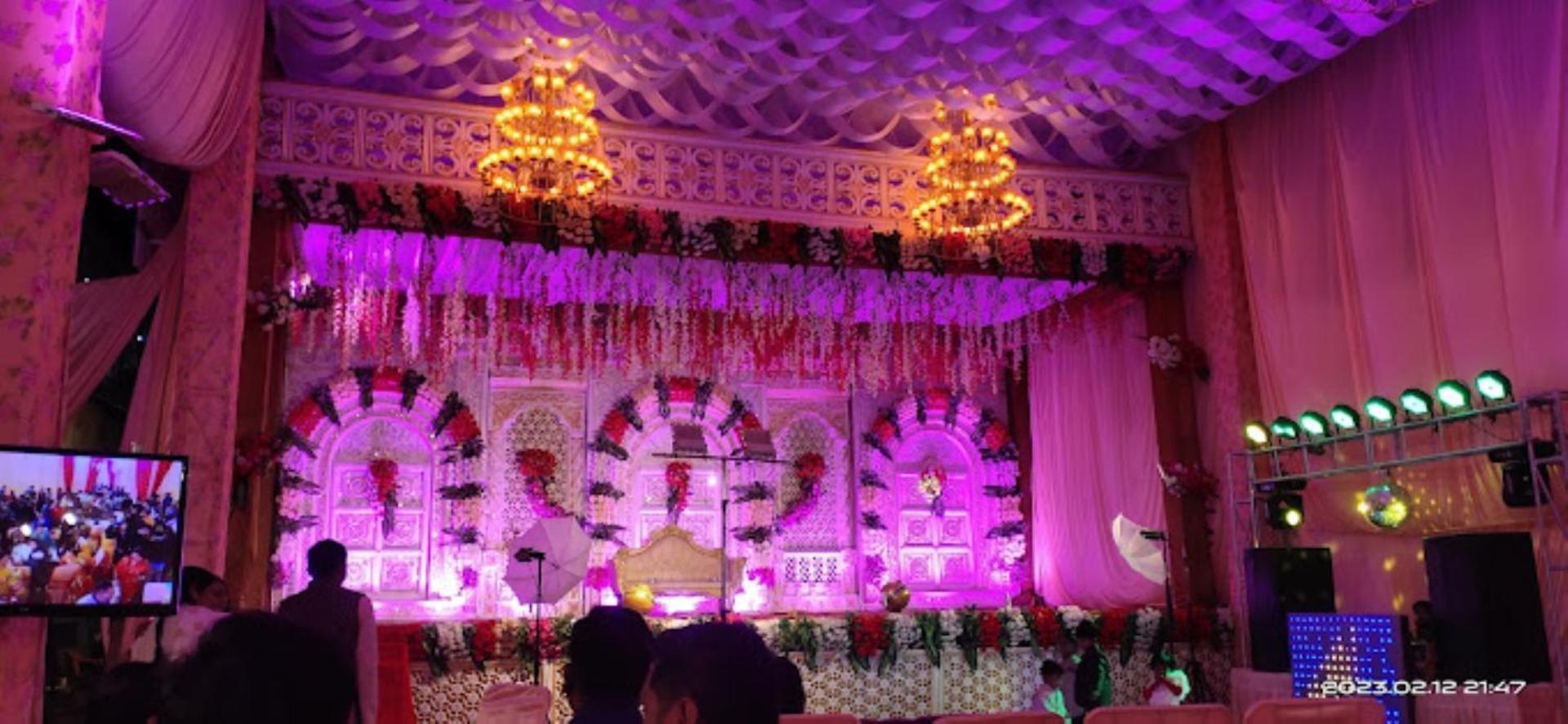 Guru Dev Palace Hotel & Lawn,Ayodhya 外观 照片